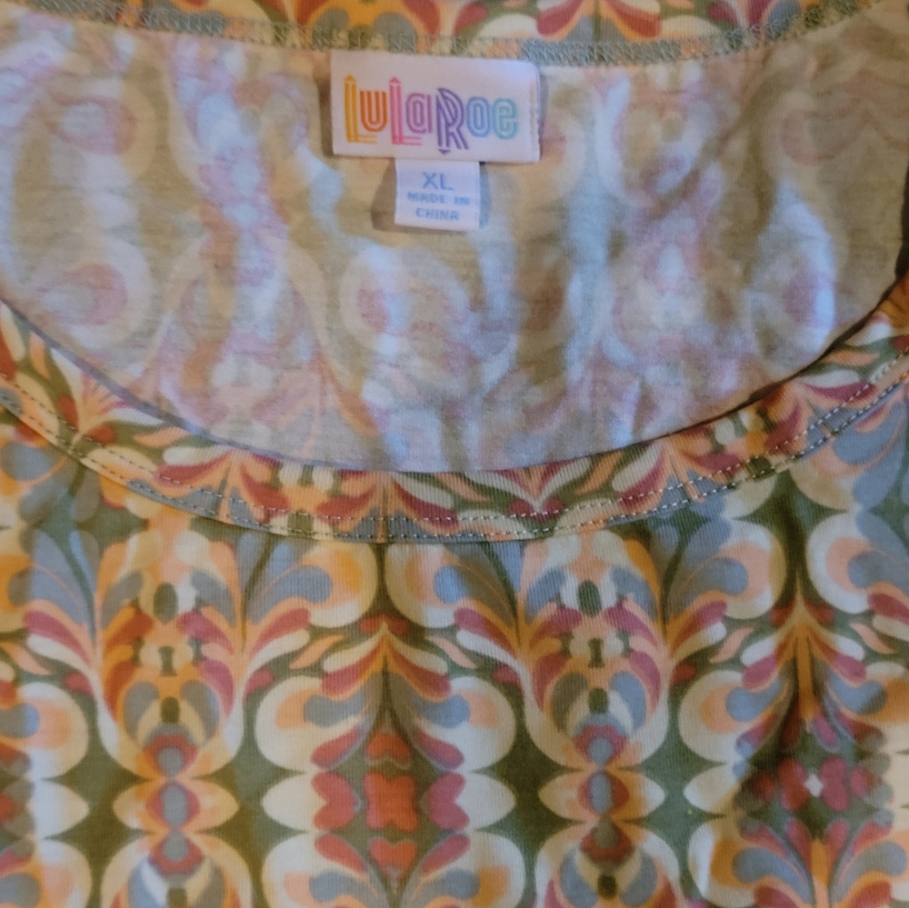 Dress - Picture 3 of 3